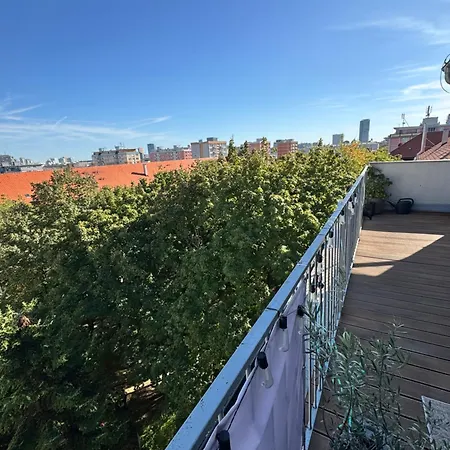 Maisonette With Terrace *