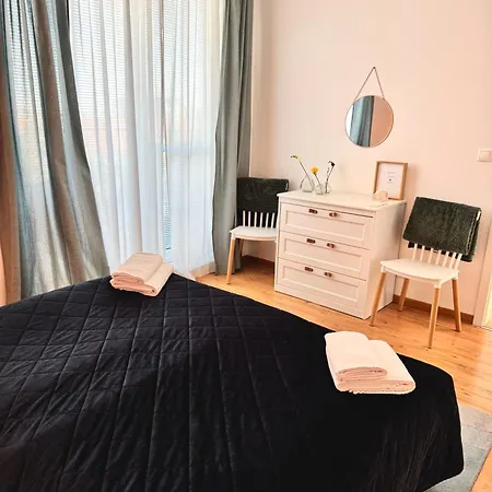 Maisonette With Terrace Апартаменты Братислава