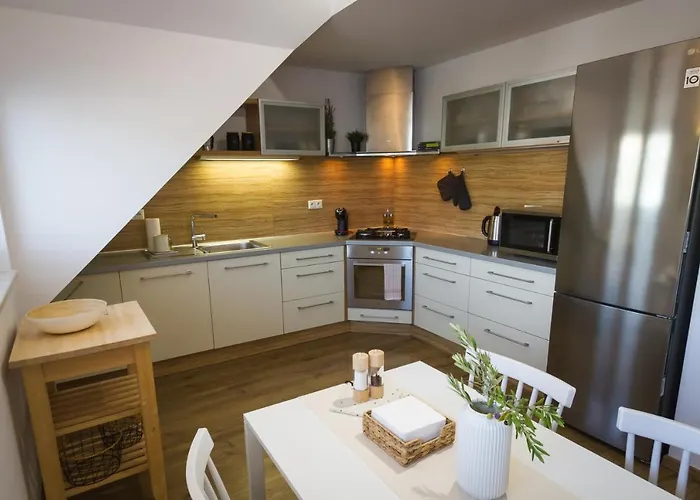 Maisonette With Terrace Apartament *