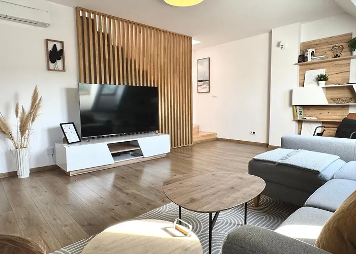 Maisonette With Terrace