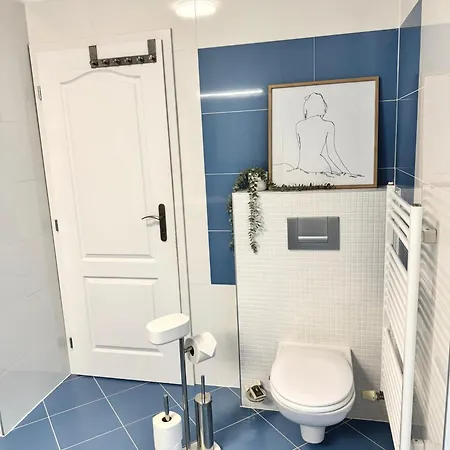شقة Maisonette With Terrace براتسيلافا