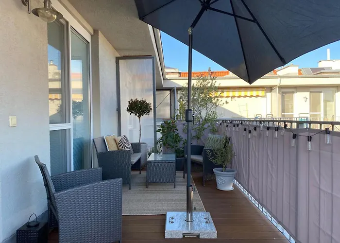 Daire Maisonette With Terrace Bratislava